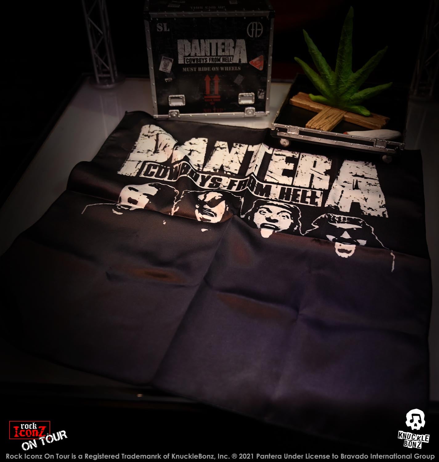 Pantera (Cowboys From Hell) Road Case KnuckleBonz Statue